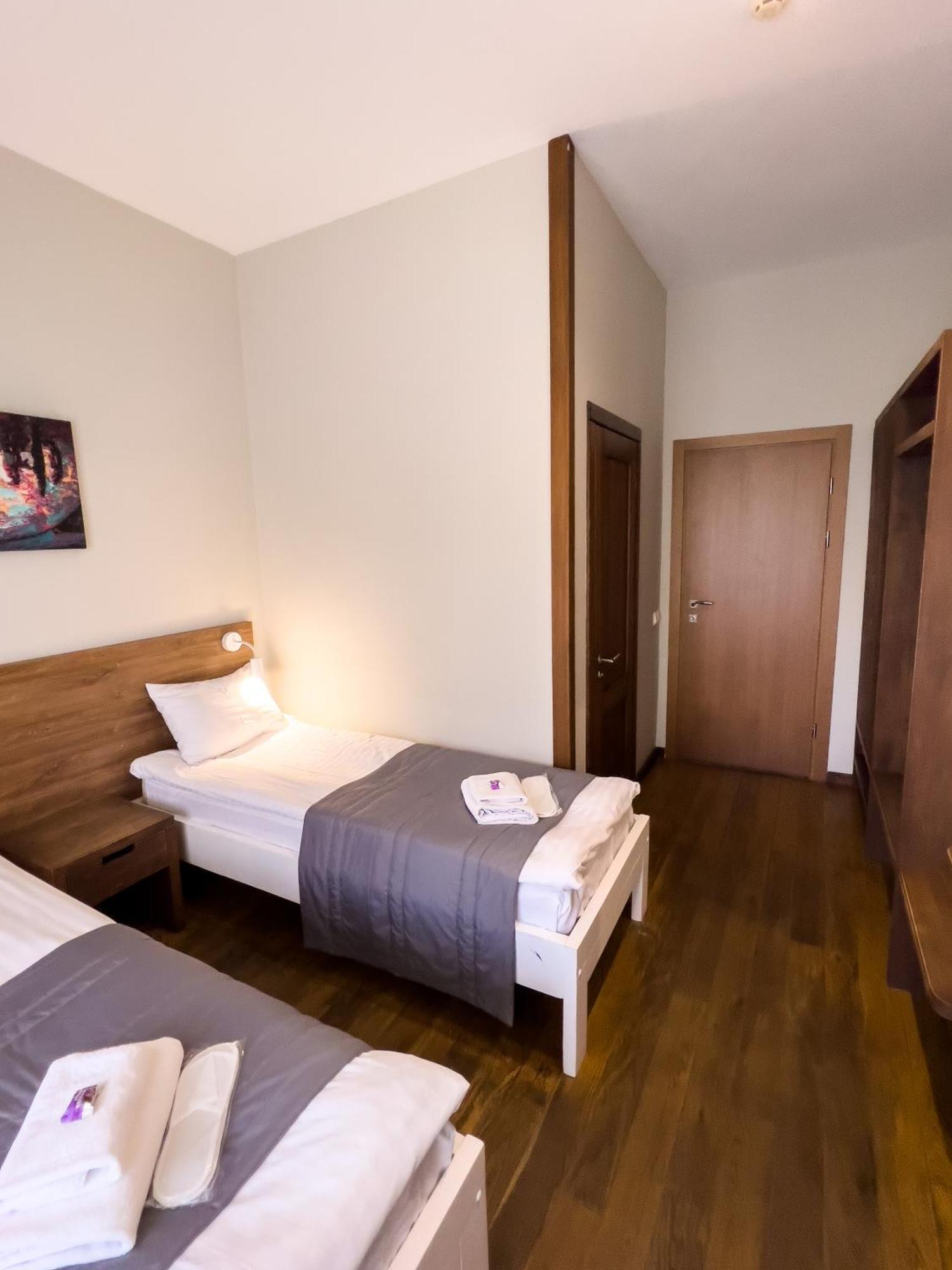 Nebos Hotel & Restaurant İvano-Frankivsk Dış mekan fotoğraf
