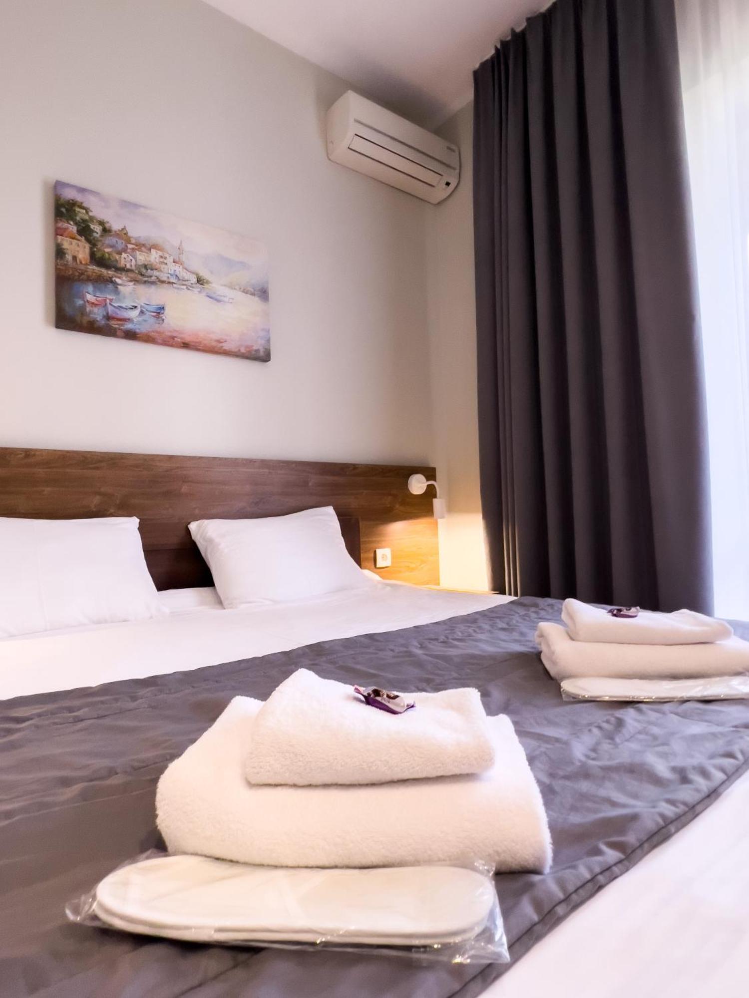 Nebos Hotel & Restaurant İvano-Frankivsk Dış mekan fotoğraf