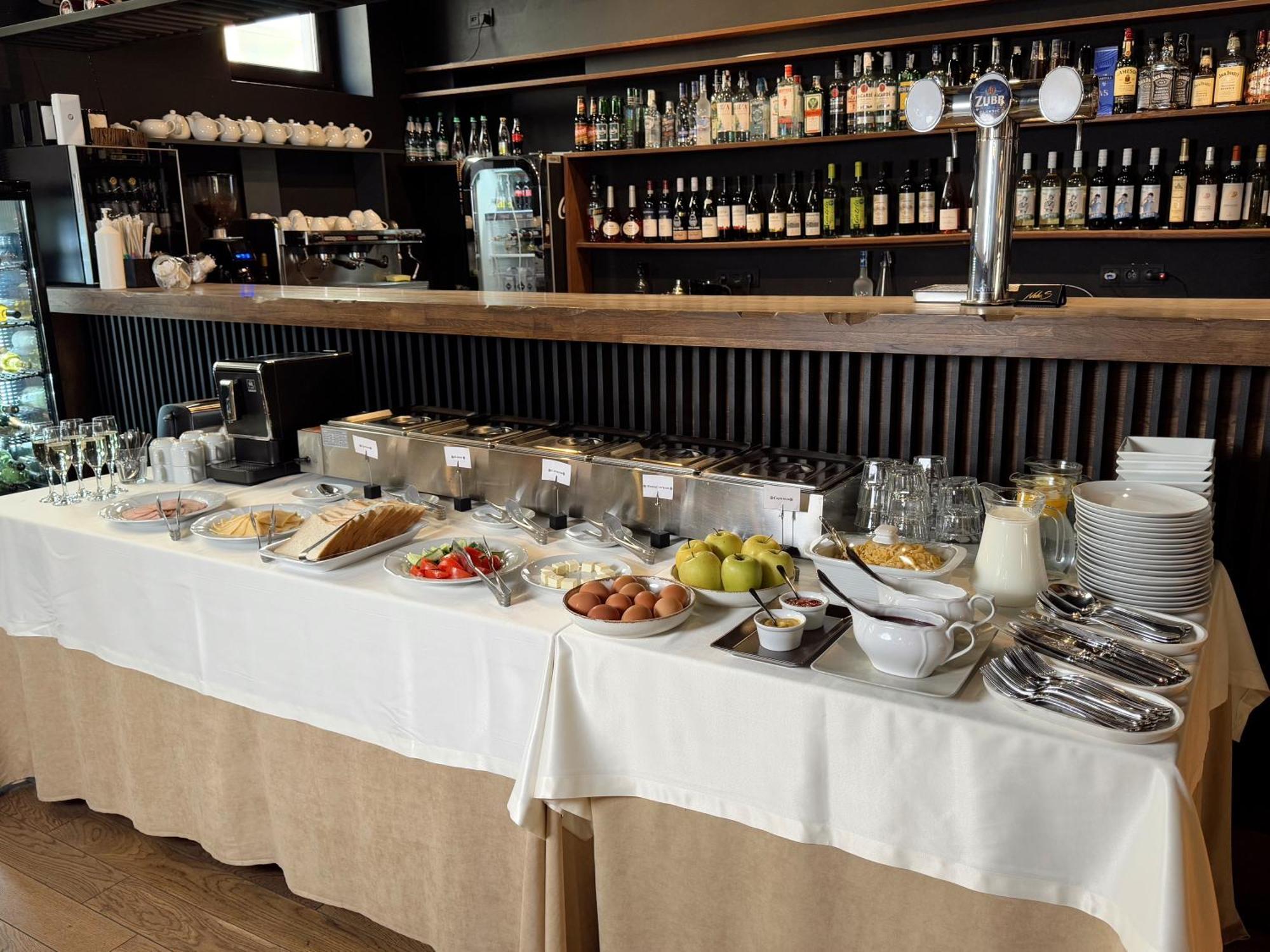 Nebos Hotel & Restaurant İvano-Frankivsk Dış mekan fotoğraf